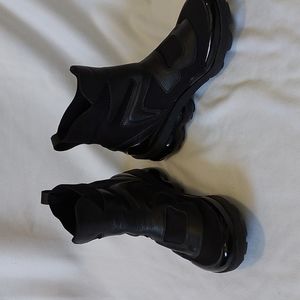 Nike Air Vapormax Light II